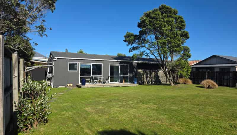 18 Beach Street, Hokitika