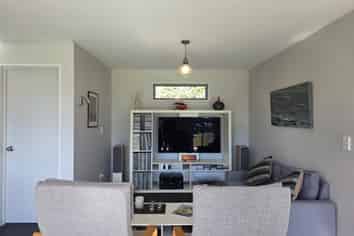 18 Beach Street, Hokitika