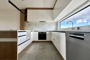 8/26 Buscomb Avenue, Henderson