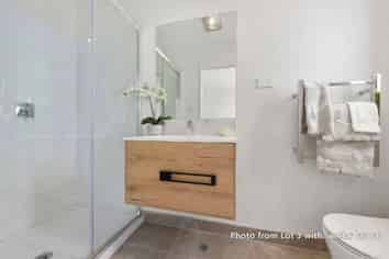 8/26 Buscomb Avenue, Henderson