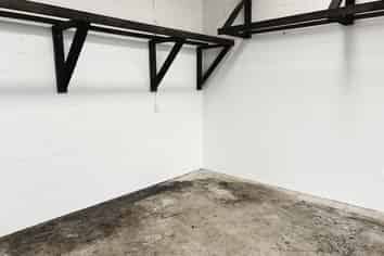 Compact Wiri Industrial Unit | 80 m2