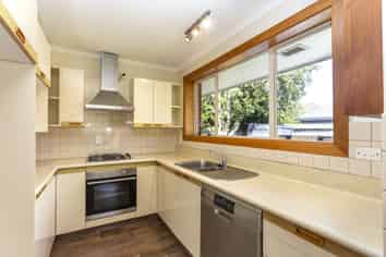 121 Idris Road , Strowan