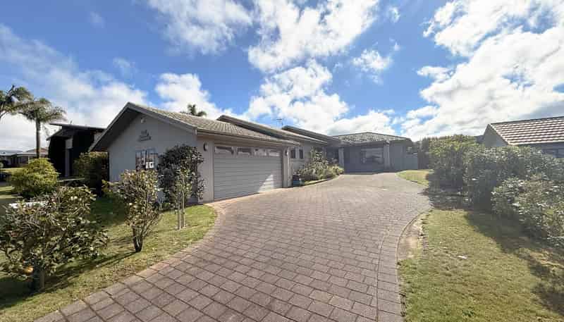 11 Scott Drive, Nukuhau