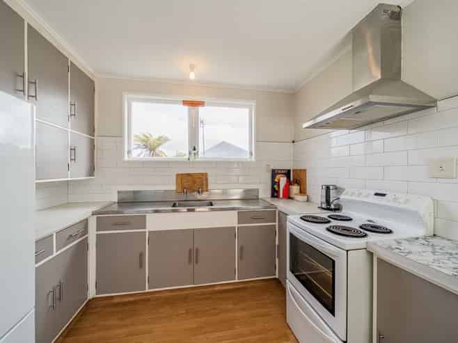 65B Kashmir Avenue, Clouston Park