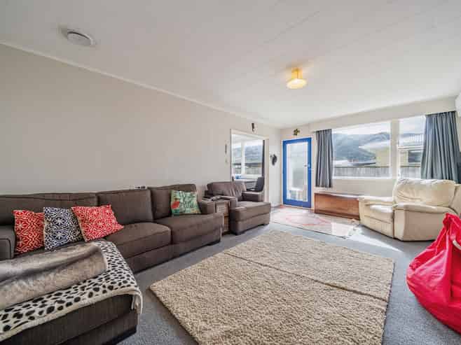 65B Kashmir Avenue, Clouston Park