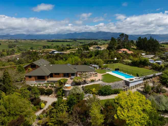 82 Brooks View Heights, Tasman