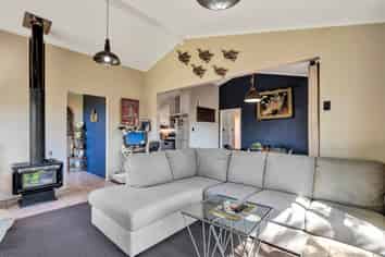 15 Brecon Road, Stratford