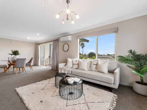 2/111 Santa Monica Drive, Papamoa