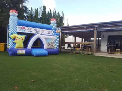 Cafe & BBQ, $1M+ Revenue, Prime Highway Location