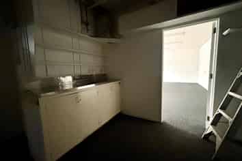 Private and Bright Retail with Parking