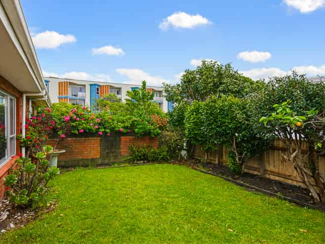 7B Howell Road, Paraparaumu Beach