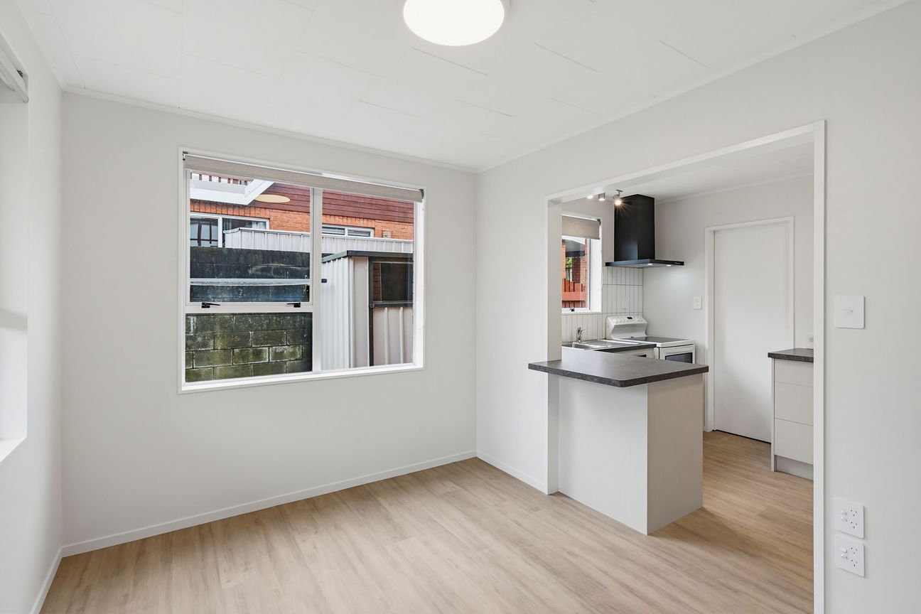 BEO $665K  - "As Good as New"  Paraparaumu Beach - Mehr