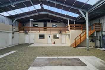 Central Warehouse - secure storage and yard 