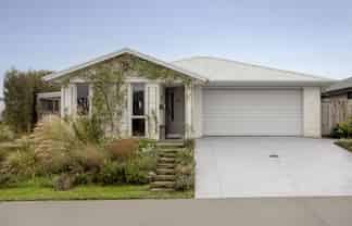 3 Taioma Close, Papamoa