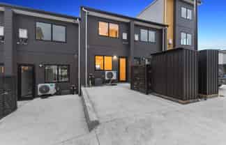 293C Flat Bush School Road, Flat Bush