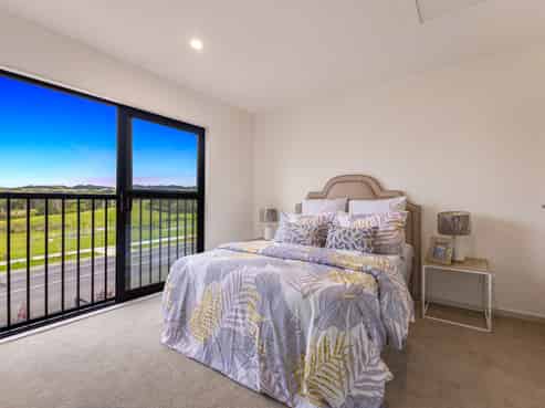 293C Flat Bush School Road, Flat Bush