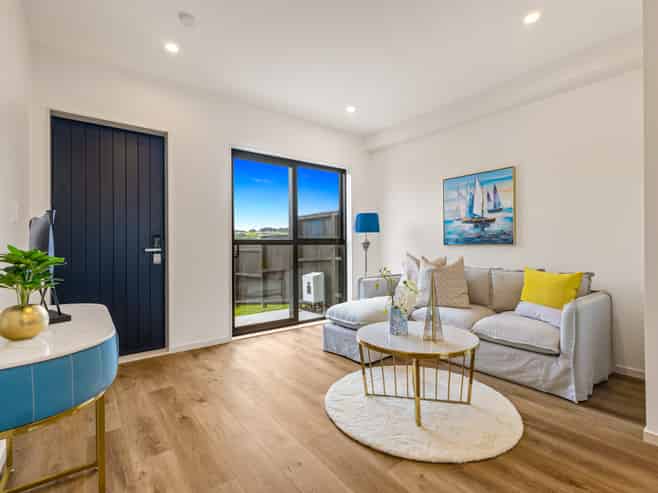 293C Flat Bush School Road, Flat Bush