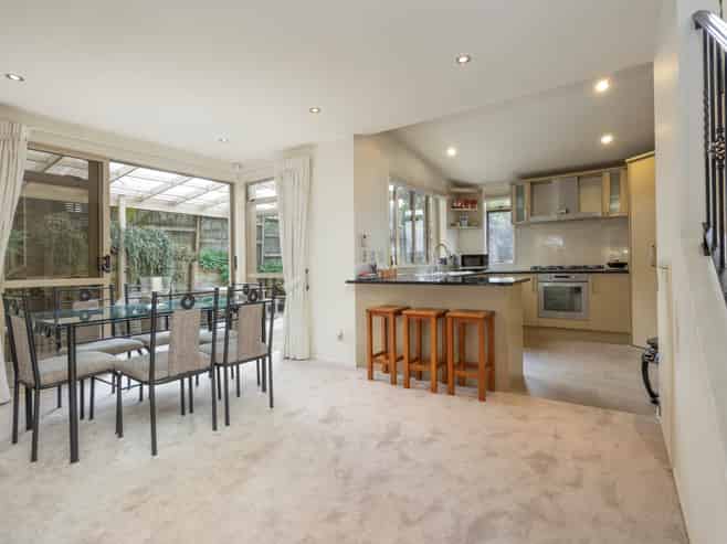 11B Abbotts Way, Remuera