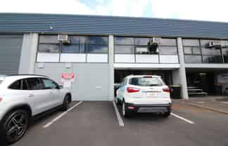 Office warehouse offered for lease