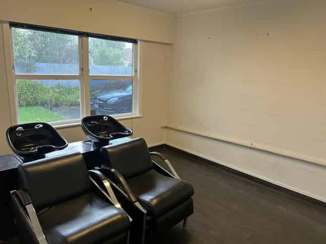 Profile Position on Grey Street