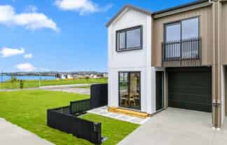 6 Sails Road, Hobsonville