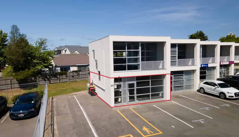 1/27A Sir William Pickering Drive, Burnside