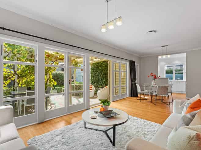 76 Mount Smart Road, Onehunga