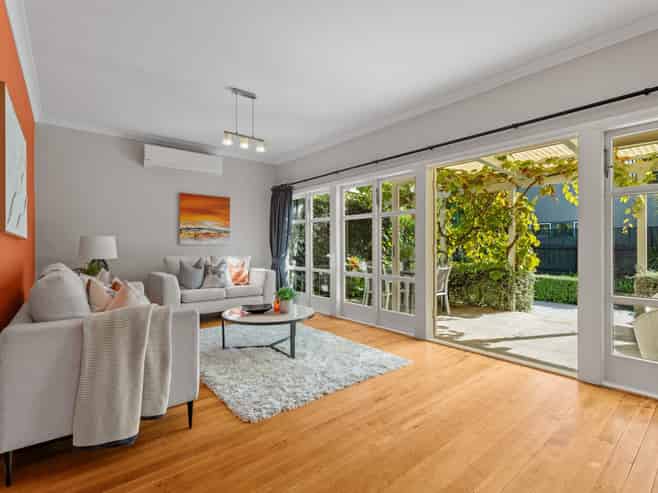 76 Mount Smart Road, Onehunga