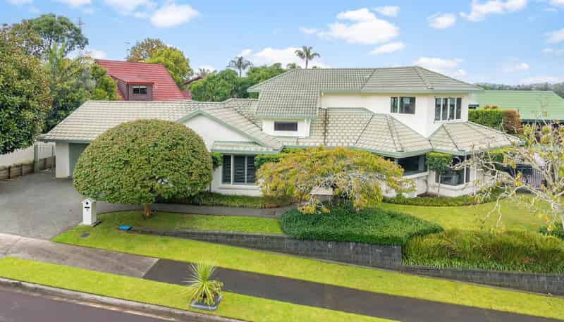 10 Cove Lane, Mount Wellington