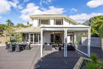 10 Cove Lane, Mount Wellington