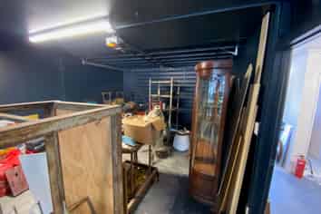 High Profile, Stunning location