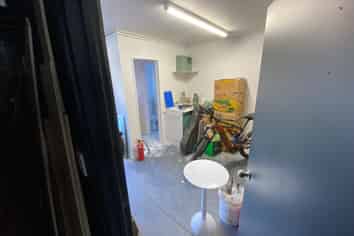 High Profile, Stunning location