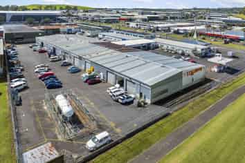 Versatile industrial - invest or occupy