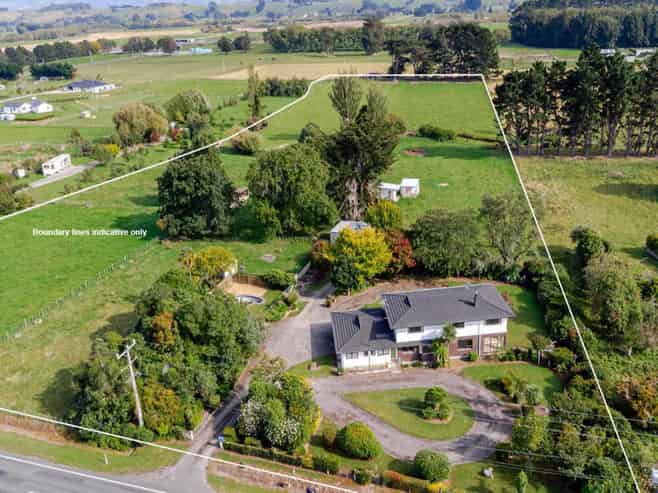 81924 State Highway 2, Pahiatua