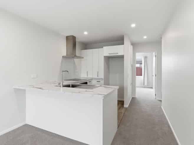 3/209 Hastings Street East, Waltham