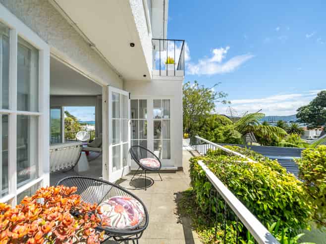 12 Cheviot Road, Lowry Bay, Eastbourne