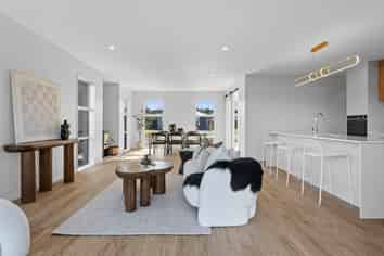 21 Burnett Lane, Lincoln