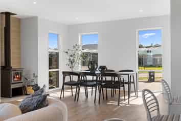 21 Burnett Lane, Lincoln