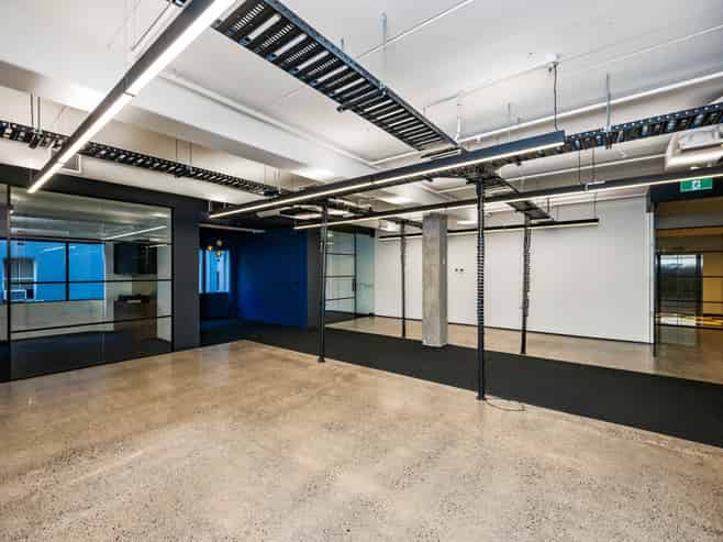 TURNKEY OFFICE OPPORTUNITY

