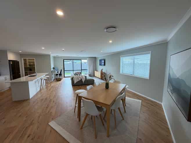 11 Tutira Place, Poraiti