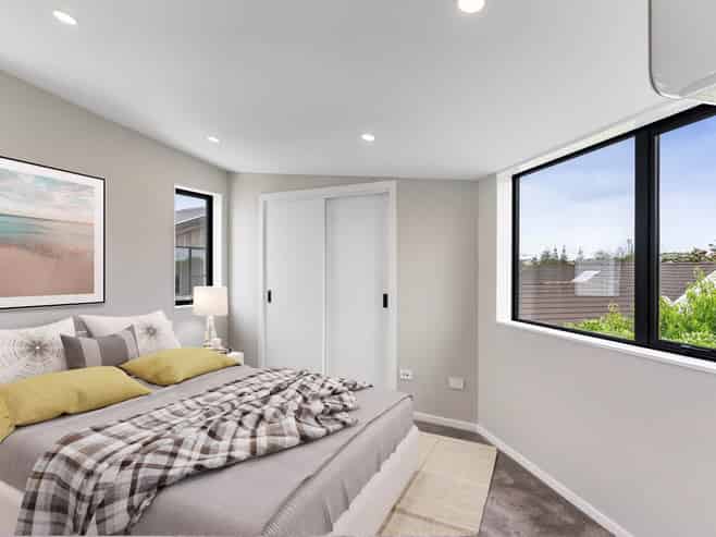 7D  Edgewater Grove, Orewa