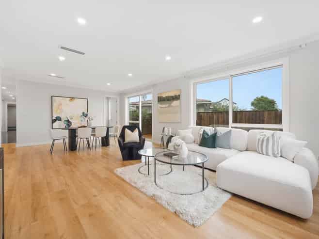 24 Priestley Drive, Bucklands Beach