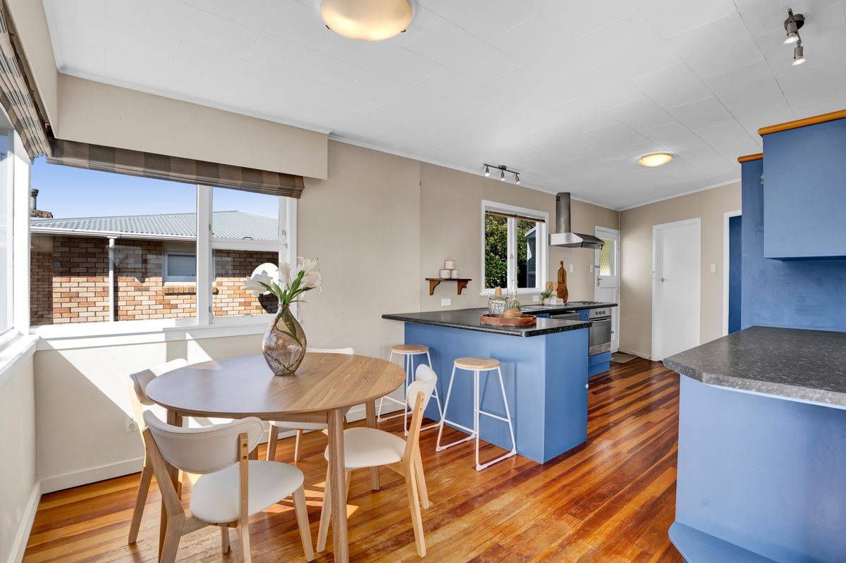 ELEVATED LIVING WITH SEA VIEWS - Ansicht 5