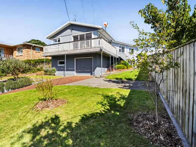 182 Ngamotu Road, Spotswood