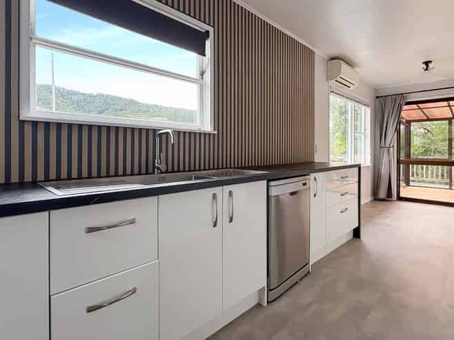 14 Holland Street, Wainuiomata