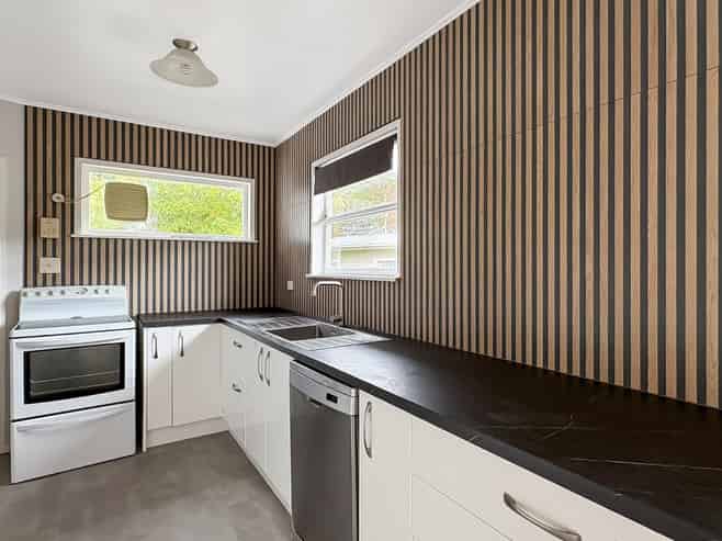 14 Holland Street, Wainuiomata