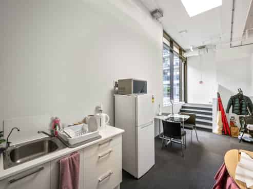LONG-TERM LEASE – MARKET YIELD!
