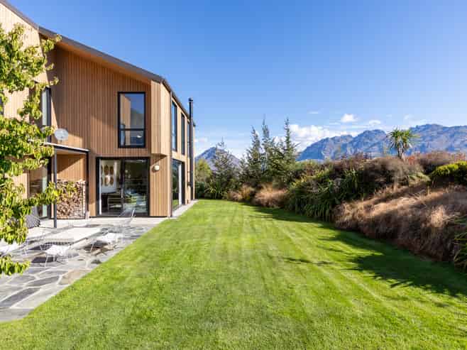 3 Torridon Court, Jacks Point