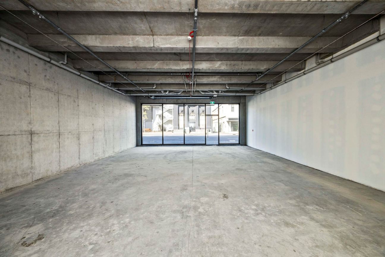 YOUR BLANK CANVAS AWAITS - Ansicht 3