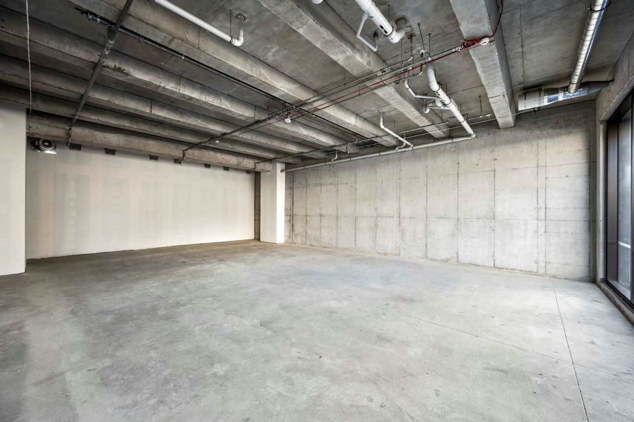 YOUR BLANK CANVAS AWAITS - Ansicht 5